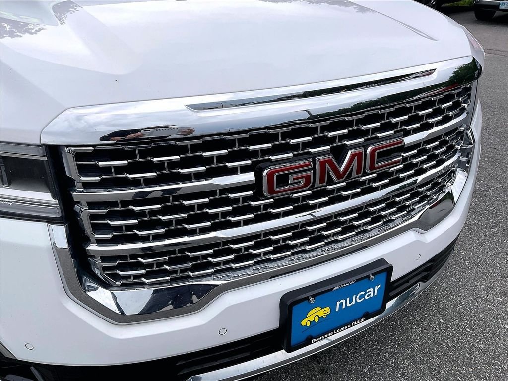 Used 2023 Summit White GMC Denali image 29