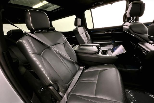 2024 Jeep Grand Wagoneer Series II - Photo 26