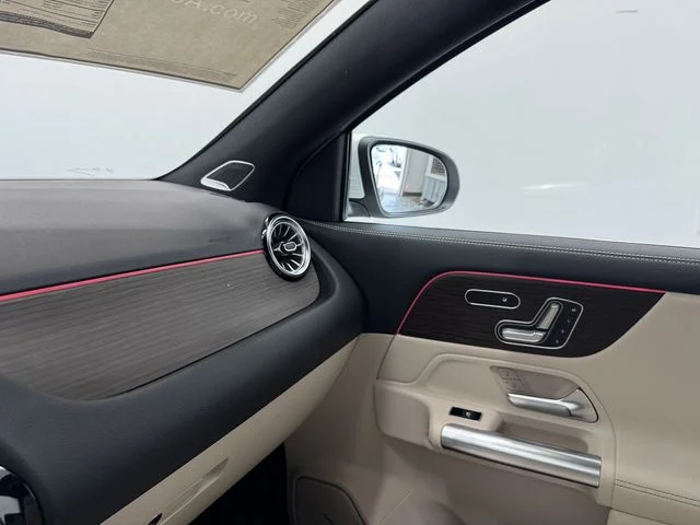 New 2026 White Mercedes-Benz GLA 250 image 34