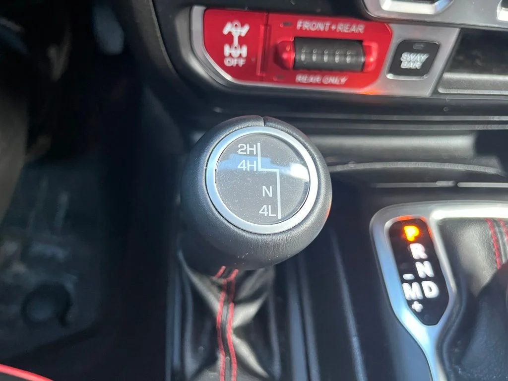 Used 2019 Gray Jeep Unlimited Rubicon image 18