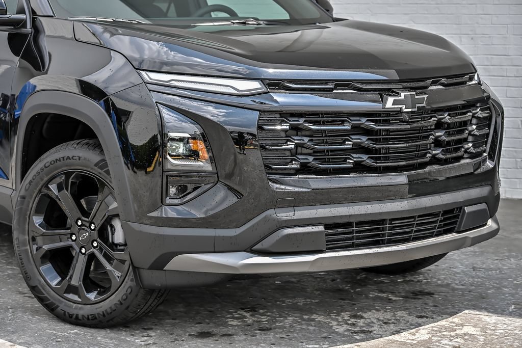 2027 Chevrolet Equinox LT - Photo 3