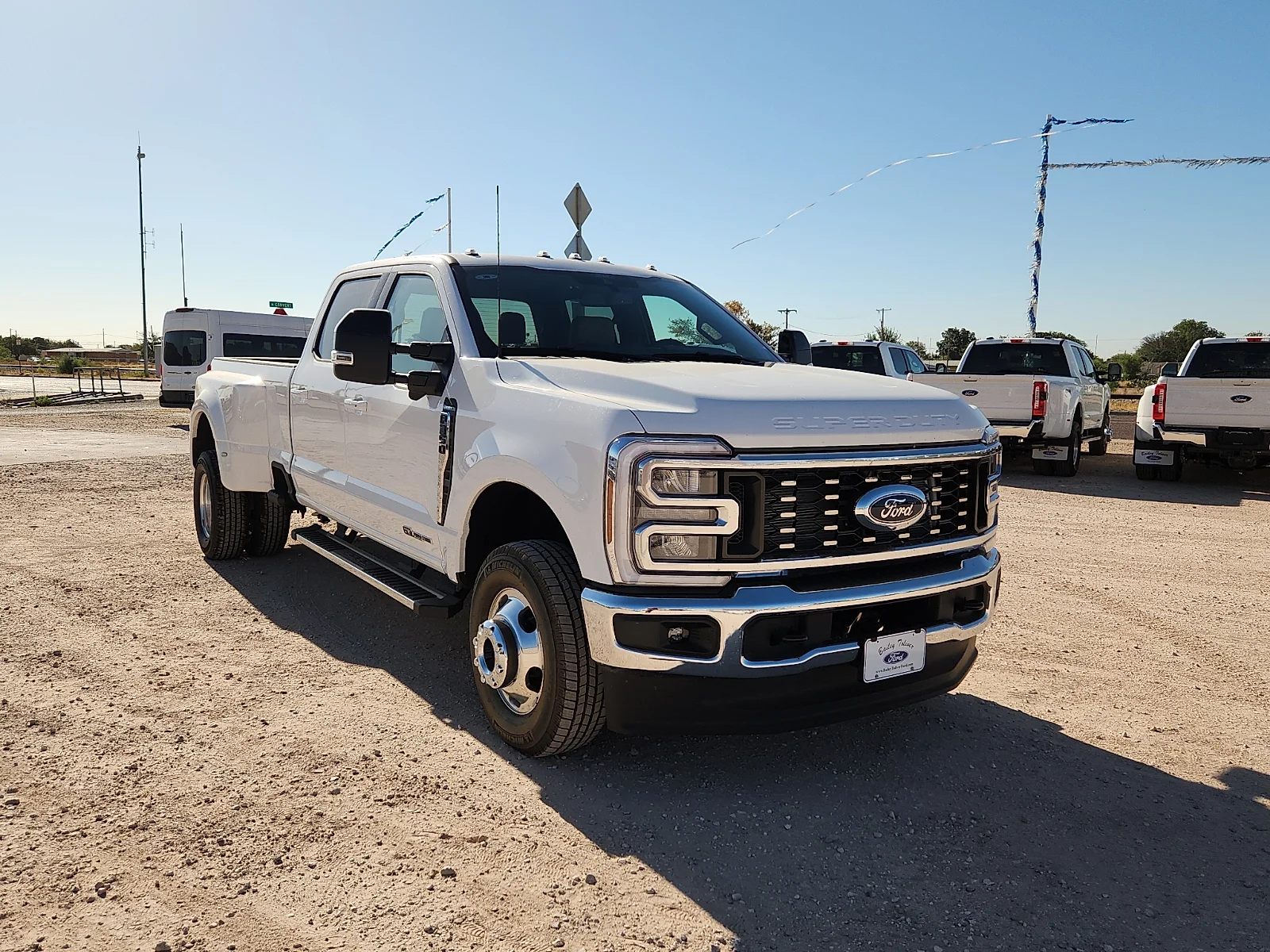New 2026 Oxford White Ford Lariat image 1