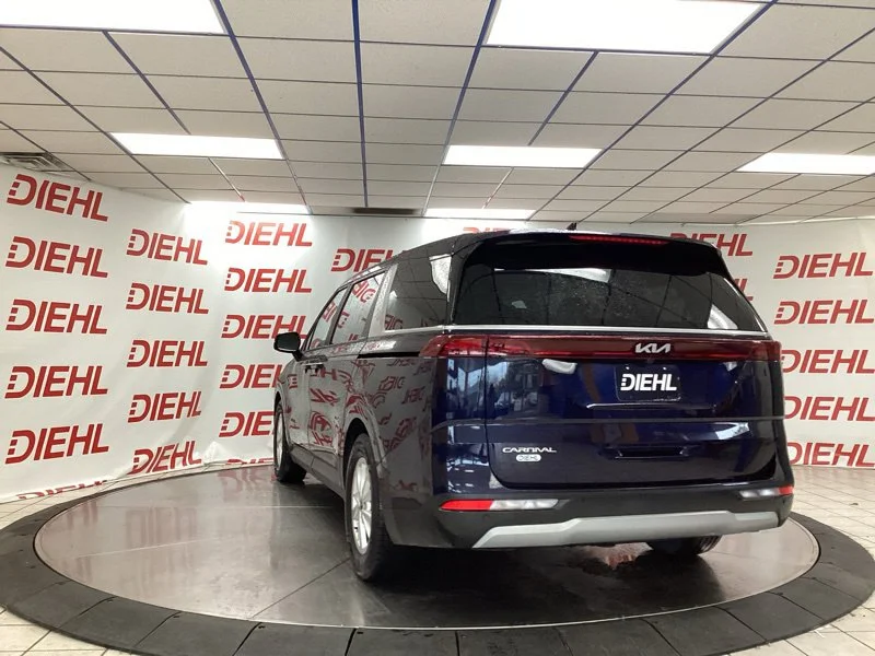 Used 2023 Blue Kia LX Seat Package image 5