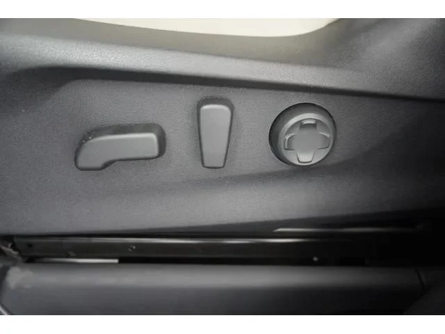 New 2026 SAPPHIRE BLUE PEARL Subaru Limited 7-Passenger image 11