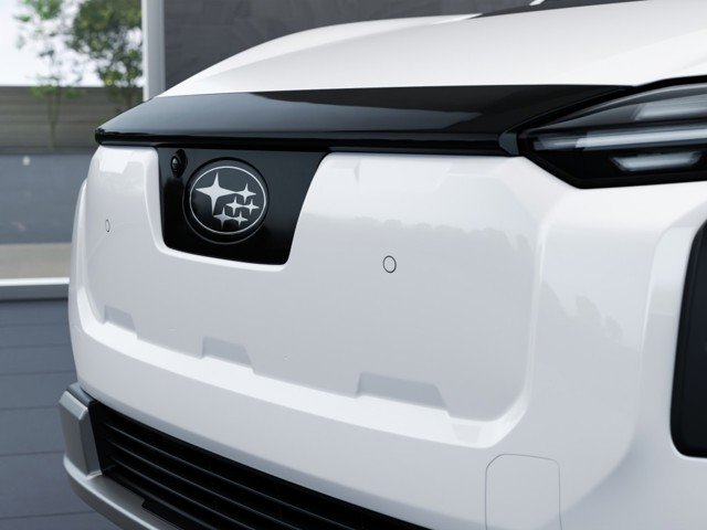New 2026 CRYSTAL WHITE PEARL Subaru Limited image 10