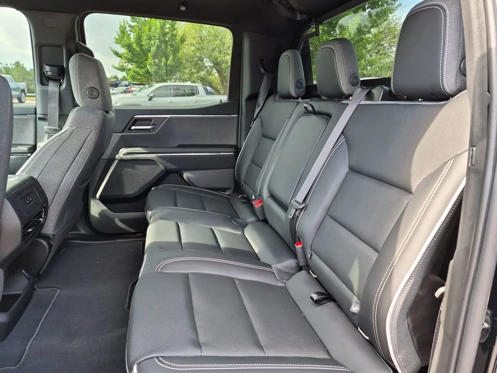 2026 GMC Sierra EV Elevation - Photo 37