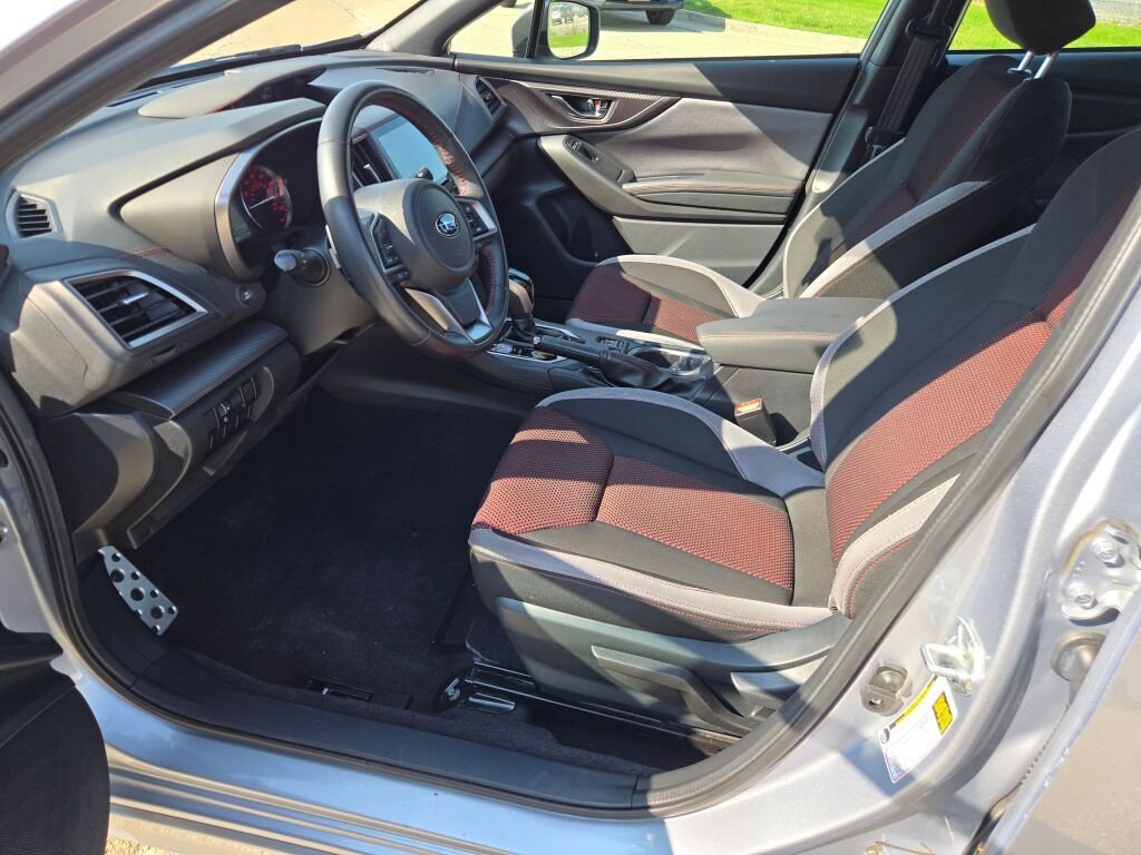 Used 2022 Silver Subaru Sport image 20