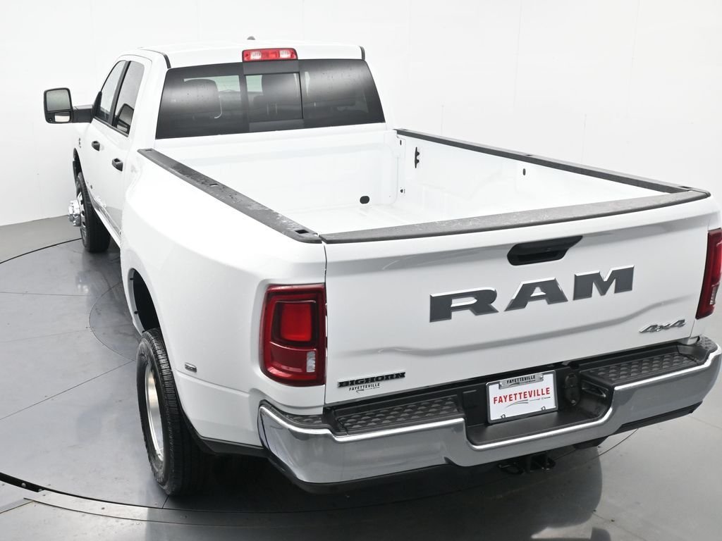 New 2026 Bright White Clear-Coat Exterior Paint RAM Big Horn image 29
