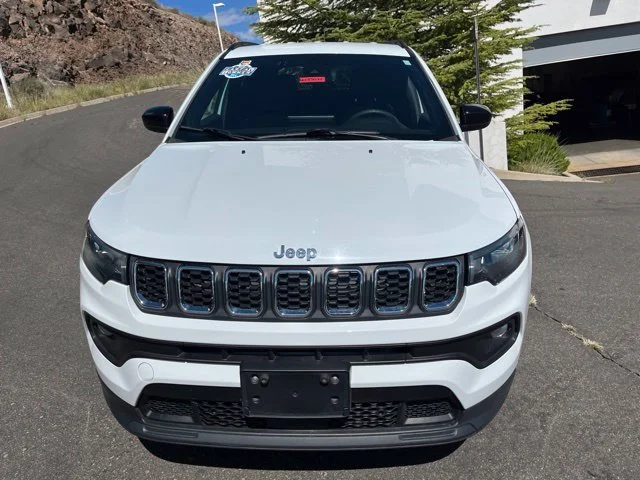 Used 2024 Bright White Clearcoat Jeep Latitude image 3