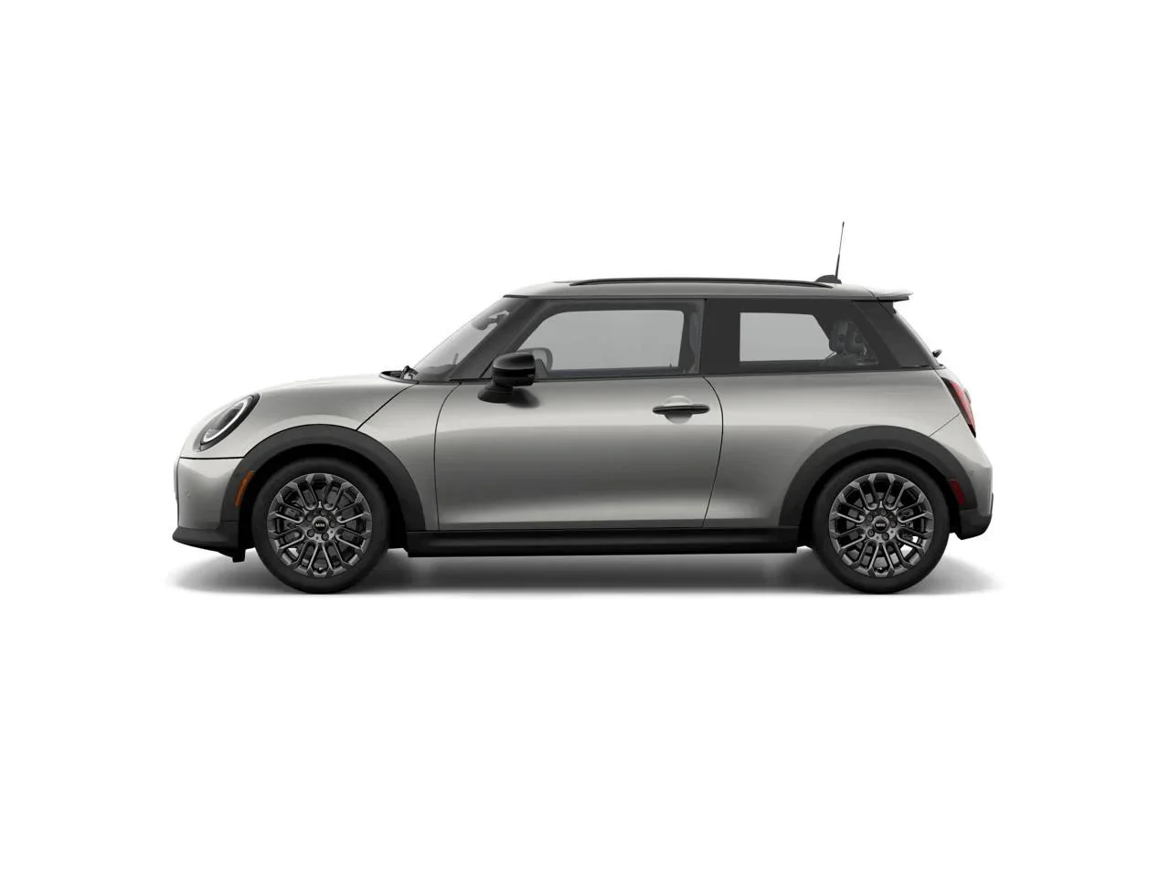 New 2026 Silver MINI Signature Plus image 4