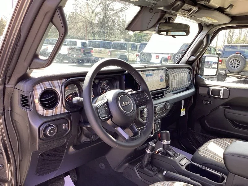 New 2026 Granite Crystal Metallic Clear-Coat Exterior Paint Jeep 85th Anniversary Edition image 28