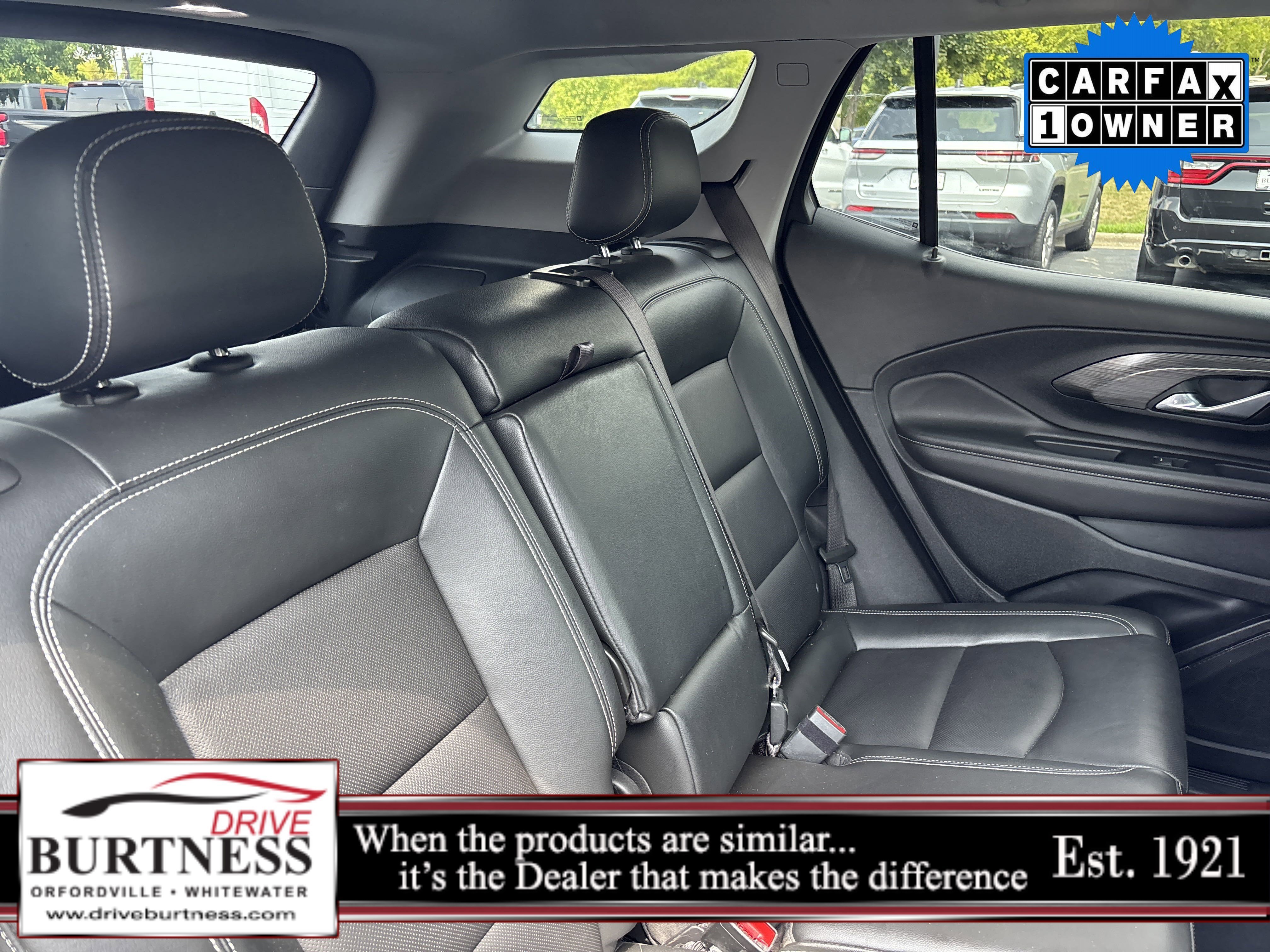 2022 Gmc Terrain SLT photo 2