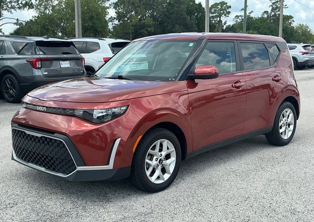 2024 Kia Soul LX