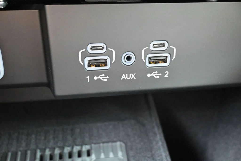 New 2026 High Gloss Black Exterior Paint Jeep Limited Altitude image 20