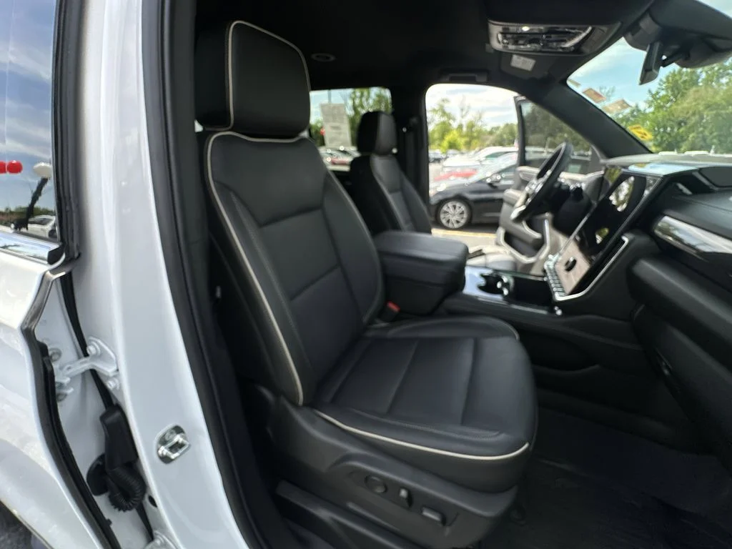 Certified Used 2026 White GMC Elevation image 20