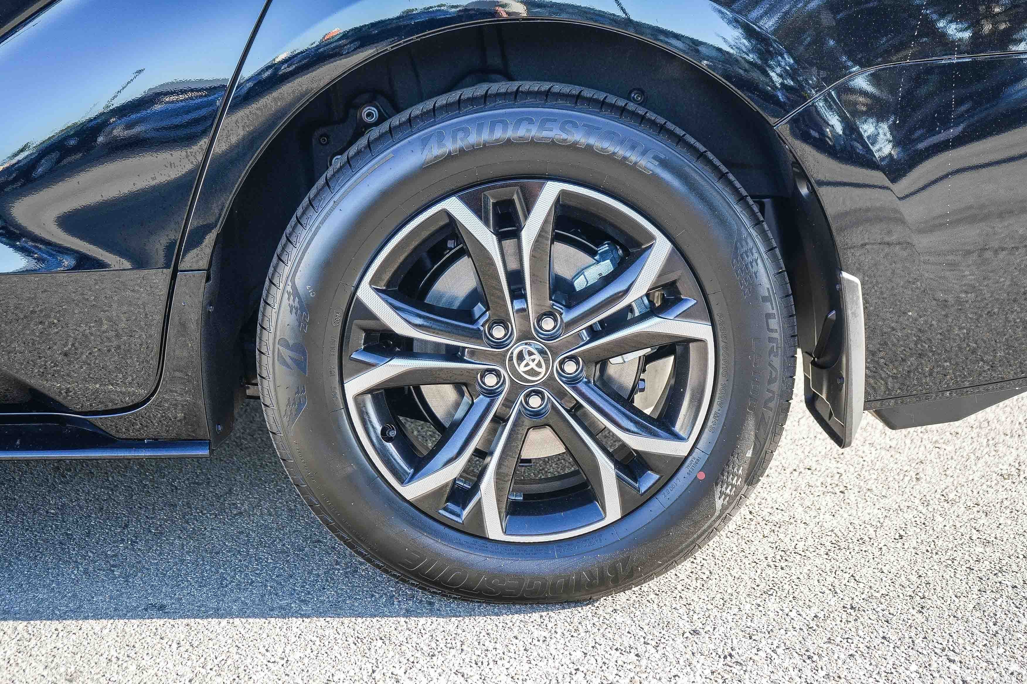 New 2026 Midnight Black Metallic Toyota  Platinum image 10