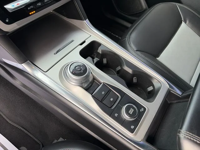 Used 2023 Gray Metallic Ford XLT image 27