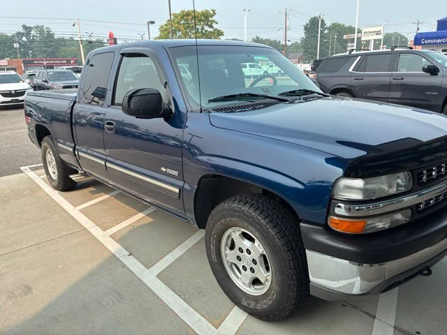 Used 1999 Indigo Blue Metallic Chevrolet LS image 1