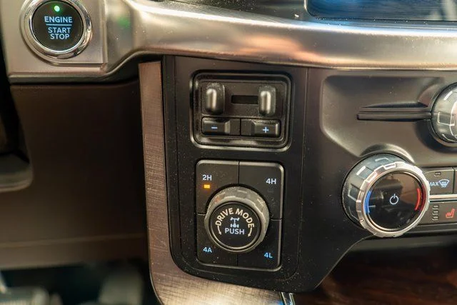 Used 2023 Red Ford King Ranch image 30