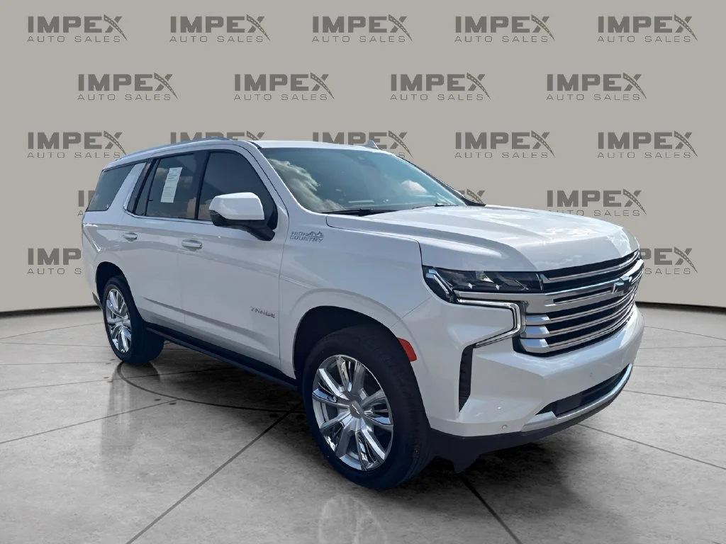 Used 2023 Beige Chevrolet High Country image 7