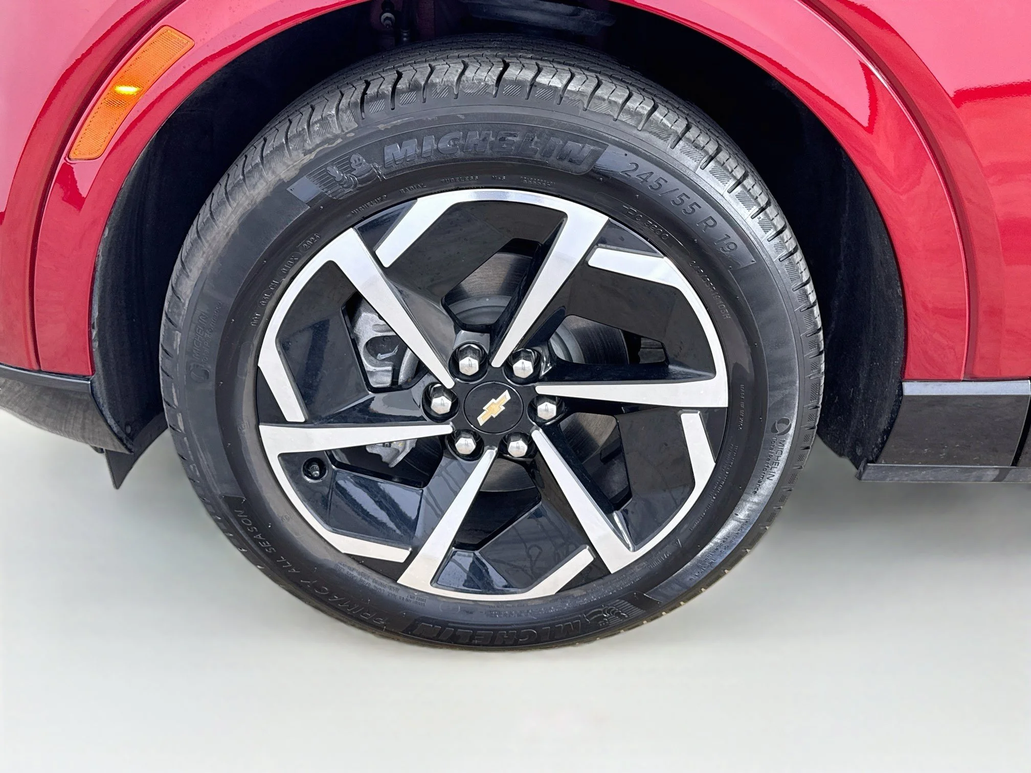 Used 2025 Radiant Red Tintcoat Chevrolet LT image 33