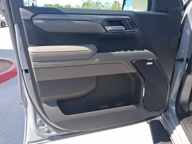 Used 2025 Gray Chevrolet ZR2 image 14