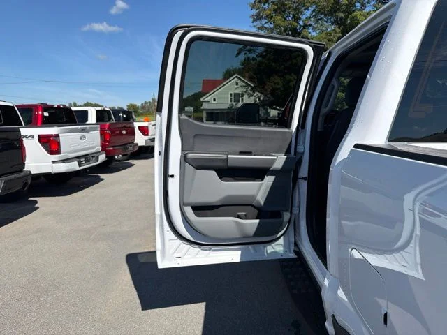 New 2027 Oxford White Ford F-350® XL image 46