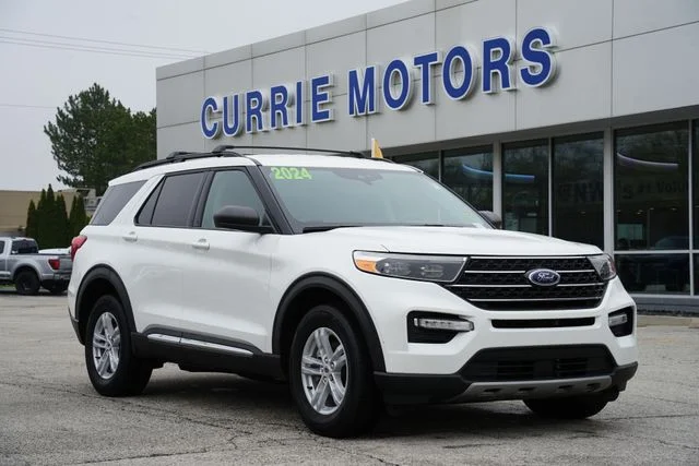2024 Ford Explorer XLT