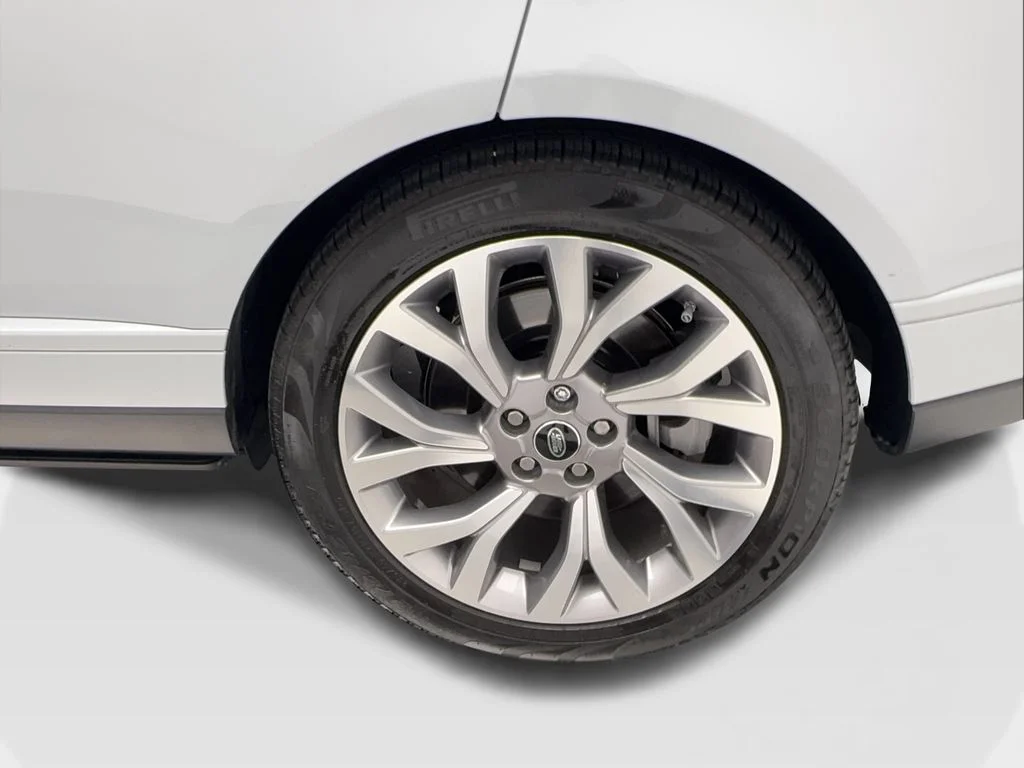 Used 2020 White Land Rover HSE image 11