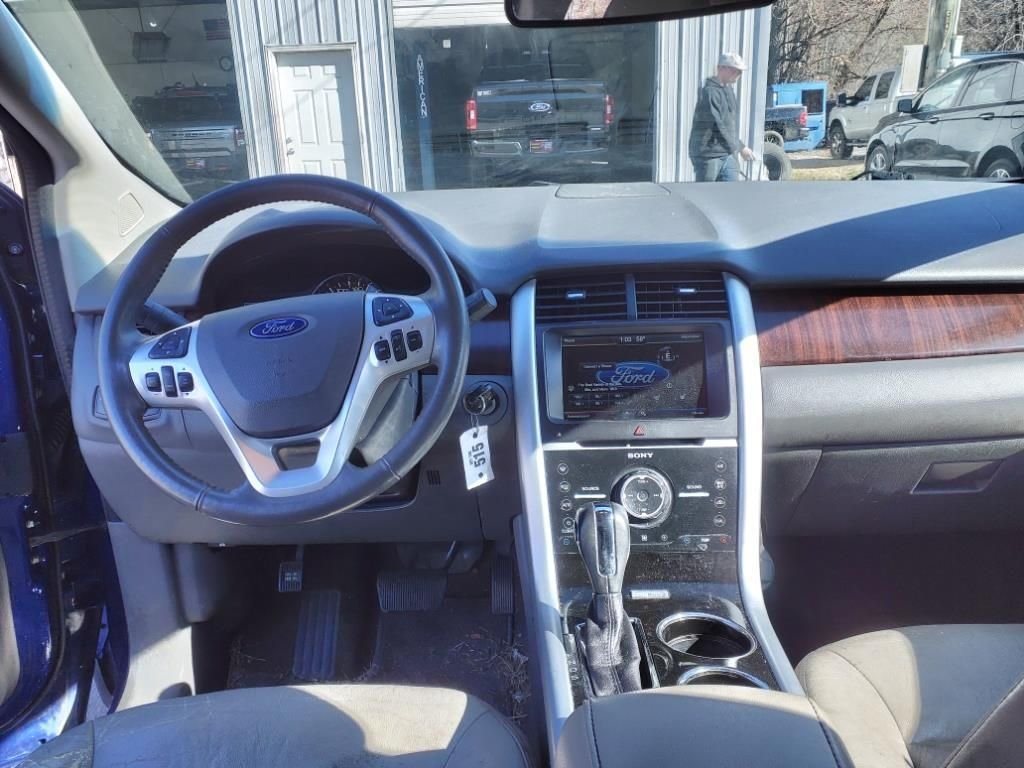 Used 2014 Deep Impact Blue Ford Limited image 10