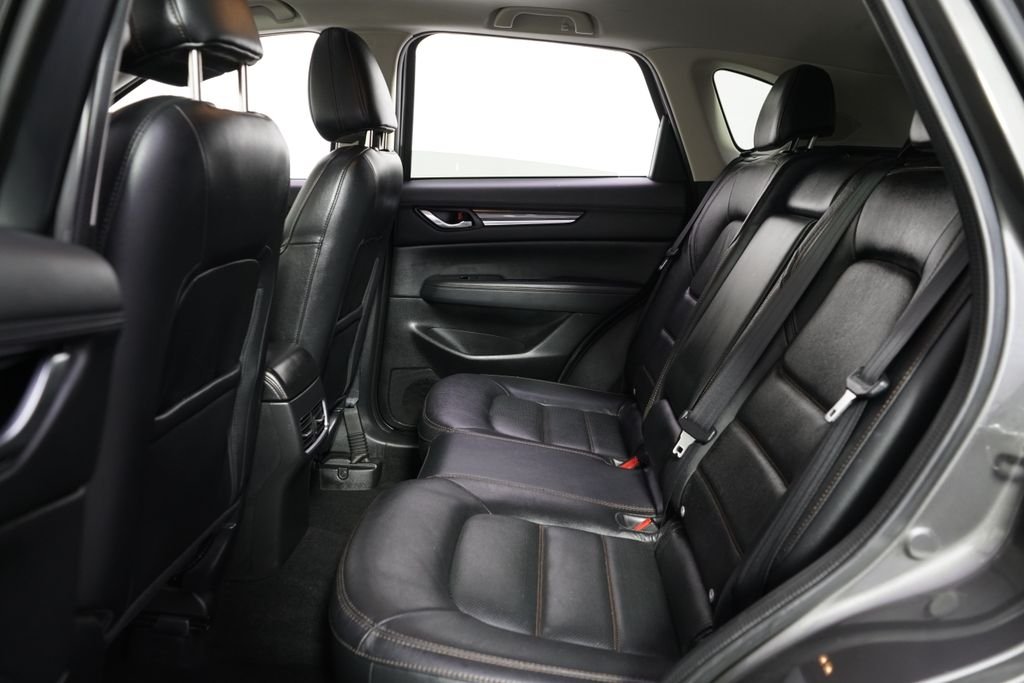 Used 2017 Machine Gray Mazda Grand Touring image 21