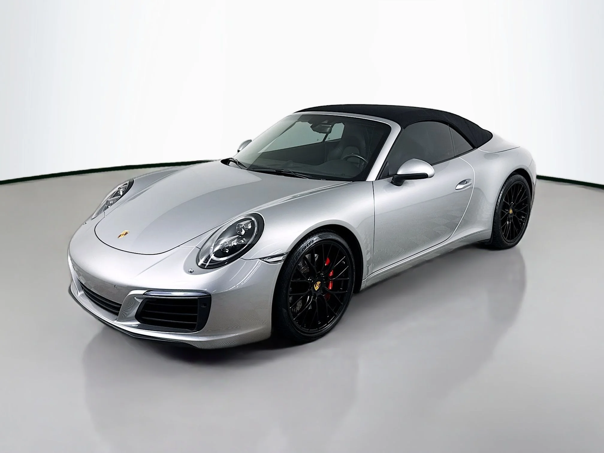 2017 Porsche 911 Carrera S Cabriolet's photo