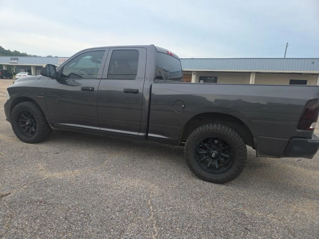Used 2018 Gray Ram Express image 6