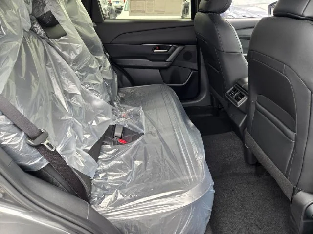 New 2026 Machine Gray Metallic Mazda 2.5 S Preferred AWD image 9