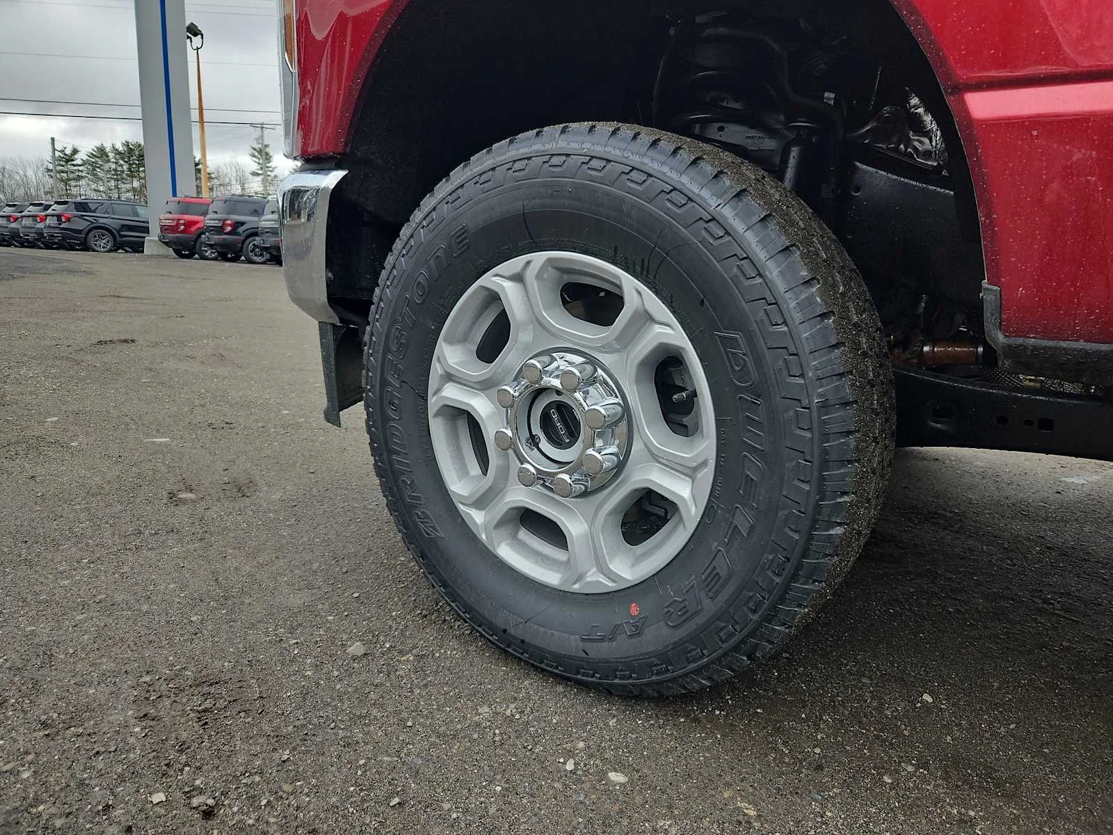 New 2026 Ruby Red Metallic Tinted Clearcoat Ford F-250® XLT image 10