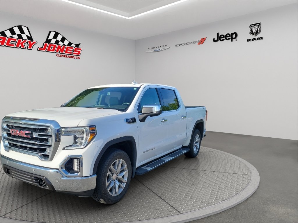 Used 2021 Summit White GMC SLT image 1