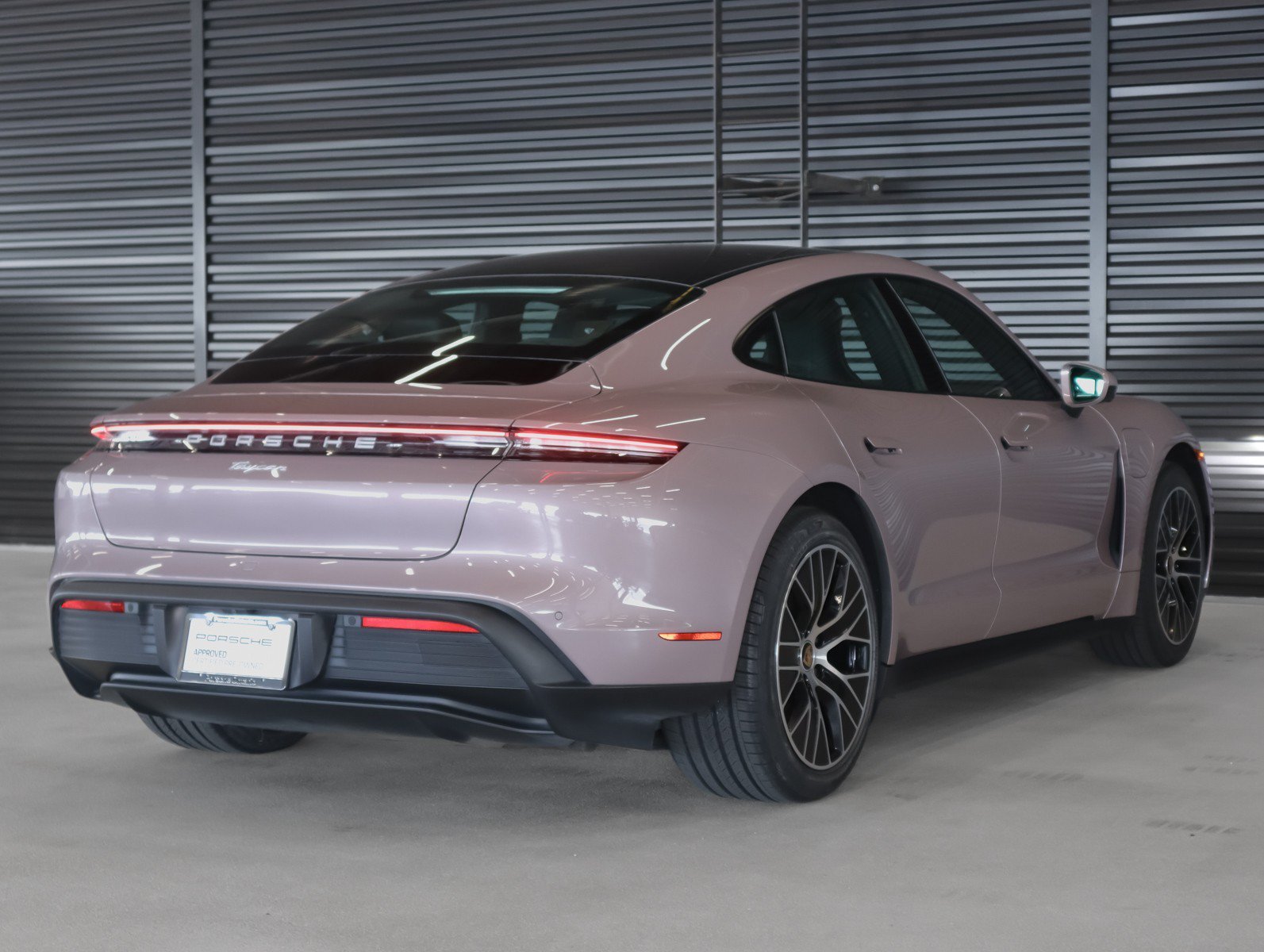 Certified Used 2023 Frozen Berry Metallic Porsche  image 10