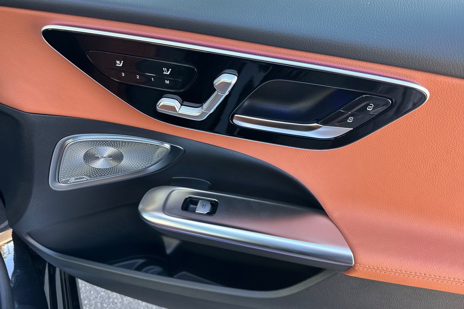 New 2027 Black Mercedes-Benz C 300 image 36