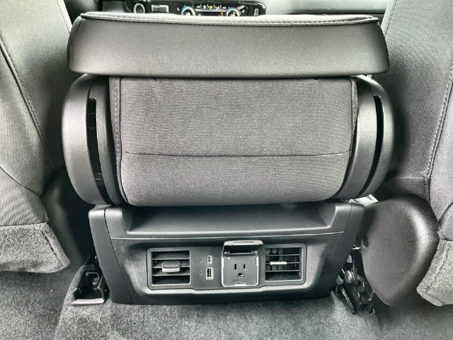 2026 Chevrolet Silverado 1500 photo 30 of 41