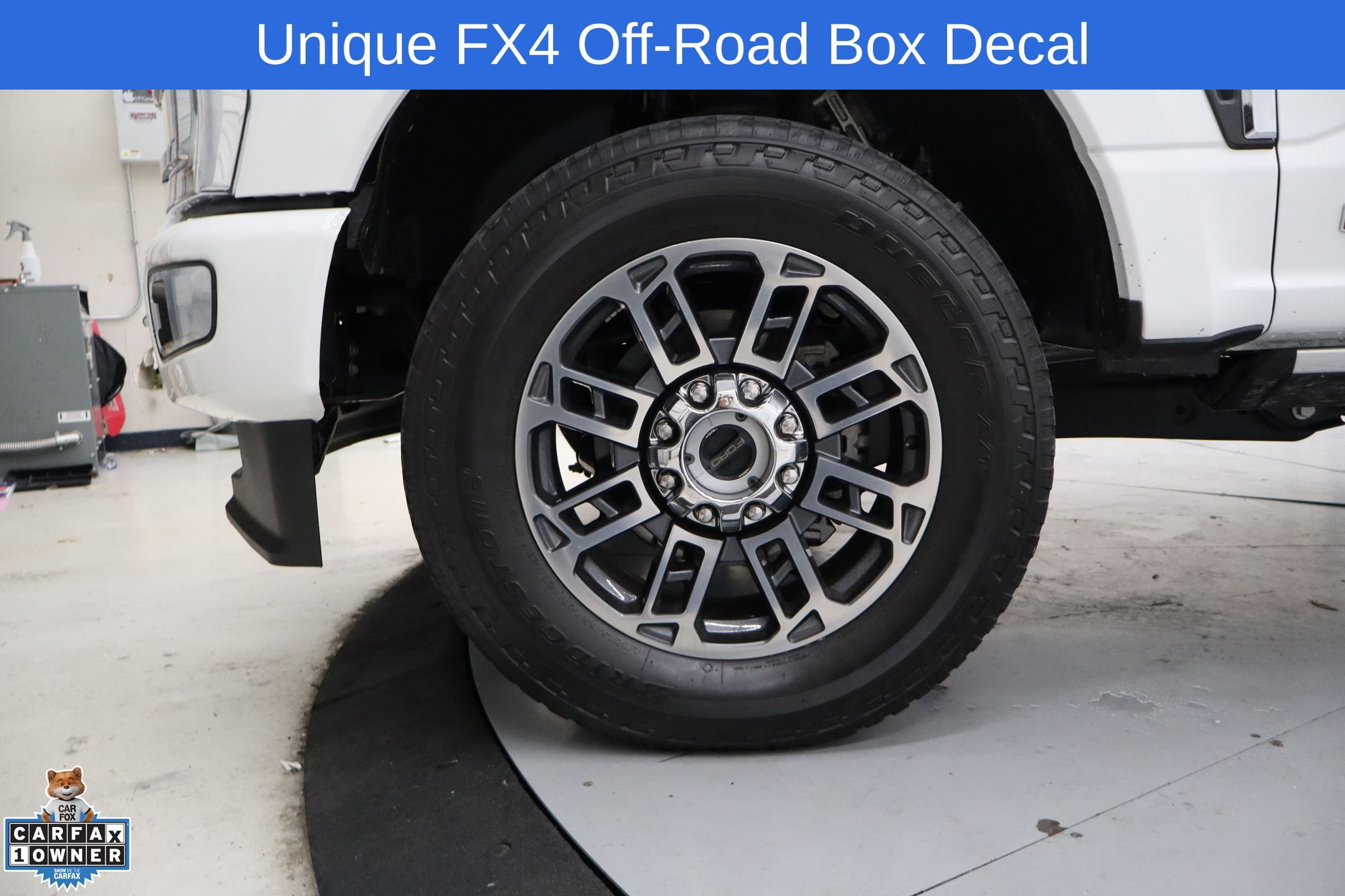 Used 2024 White Ford Limited image 9