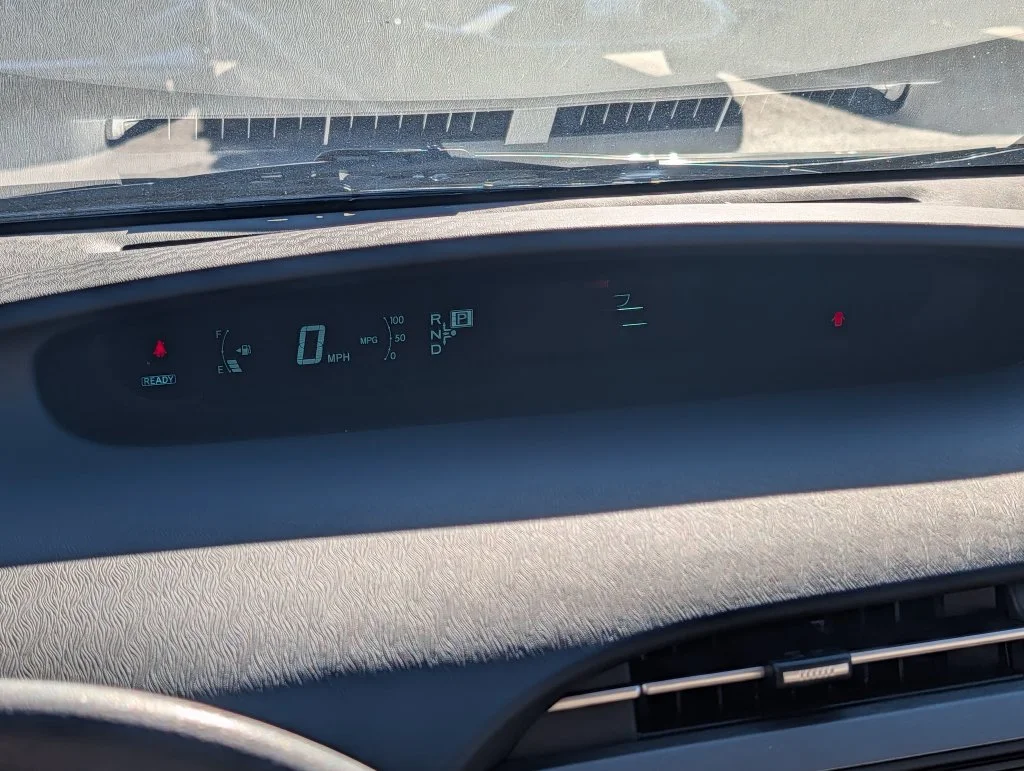 Used 2012 Beige Toyota Three image 18