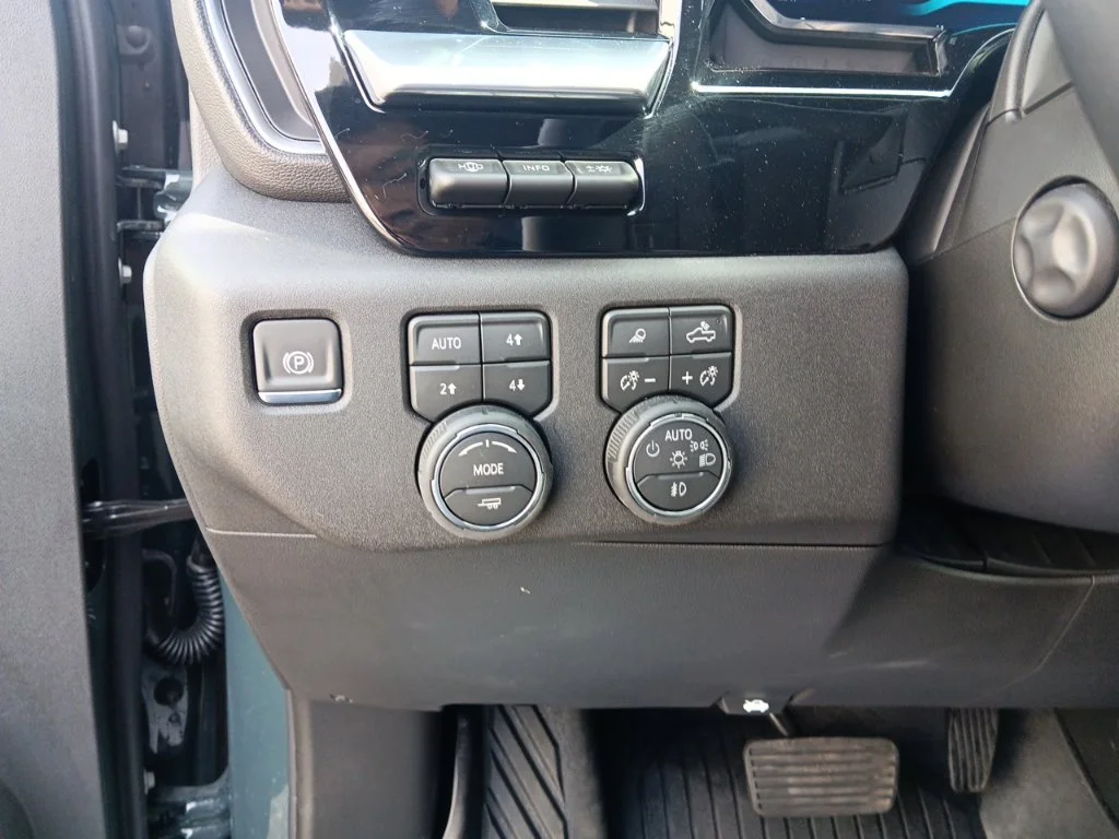 Used 2026 Cypress Gray Chevrolet High Country image 16
