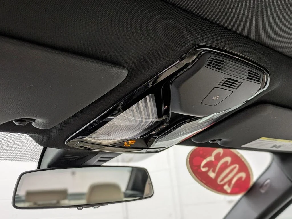 2023 BMW 3 Series 330i - Photo 34