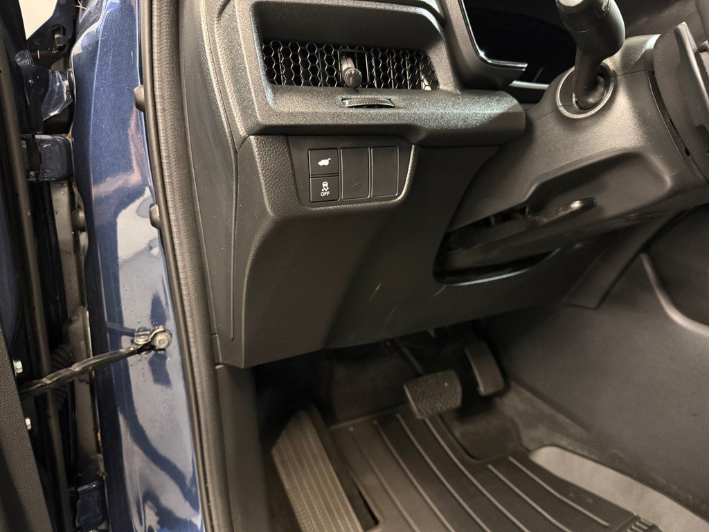 Used 2024 Canyon River Blue Metallic Honda Sport-L image 22