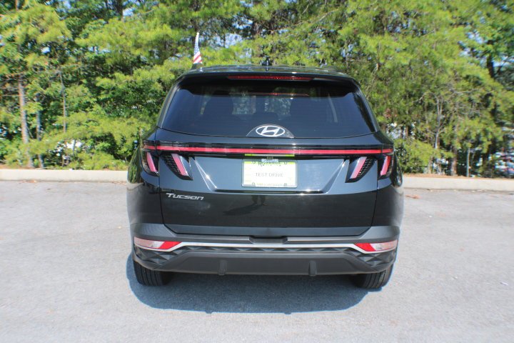 Used 2022 Phantom Black Hyundai SEL image 16