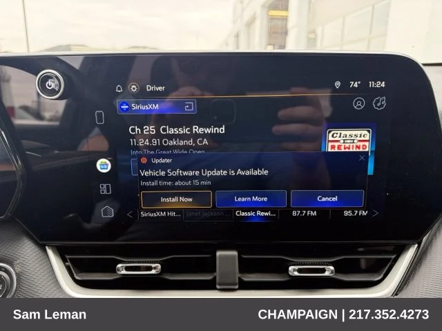 Used 2025 Gray Chevrolet LT image 12