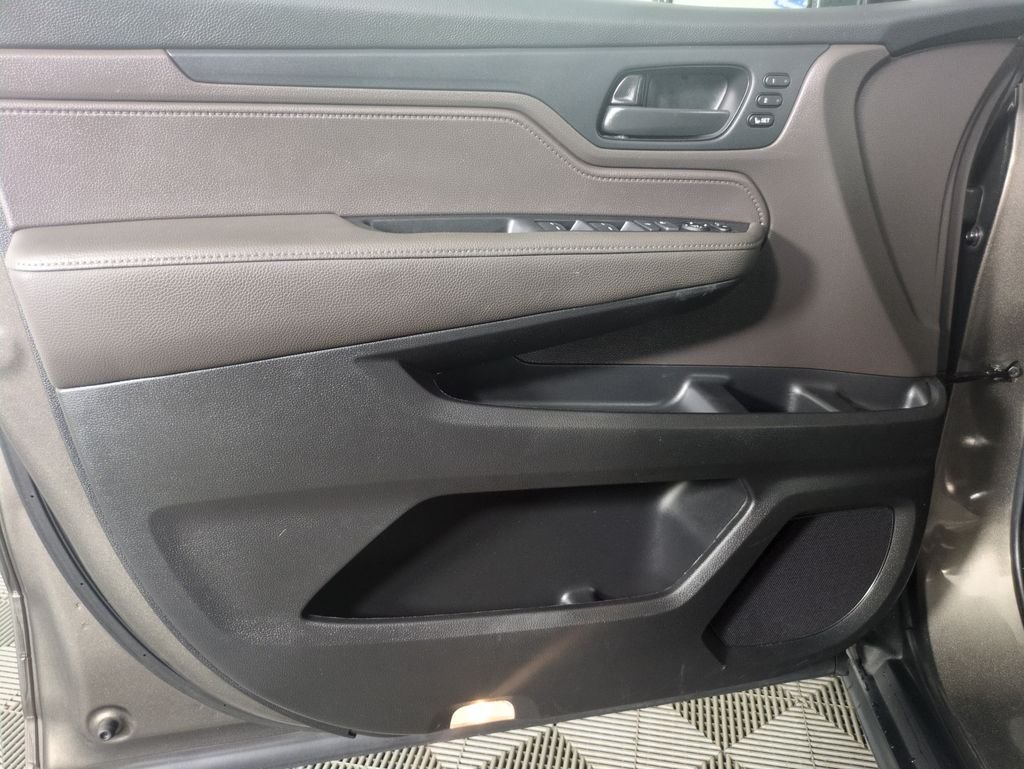 2022 Honda Odyssey EX-L - Photo 14