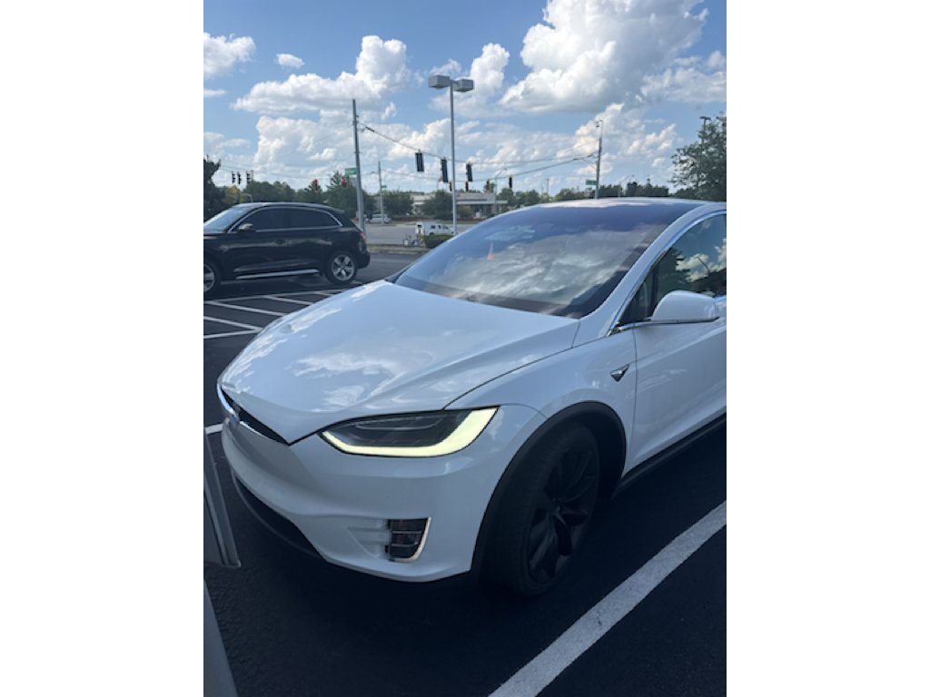 Used 2018 Pearl White Multi-Coat Tesla P100D image 1