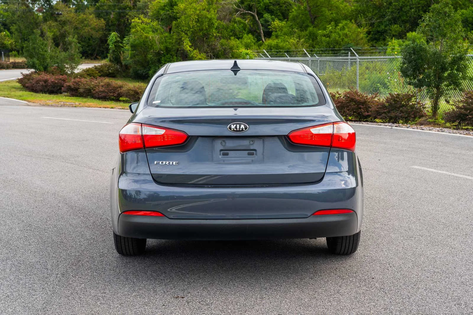 Used 2015  Kia LX image 5