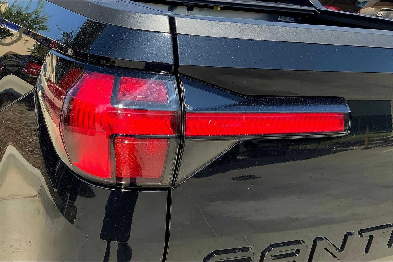 2026 Hyundai Santa Cruz Limited - Photo 14